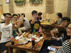 上林烧烤加盟,学烧烤技术,开烧烤店多少钱疯狂烤翅加盟